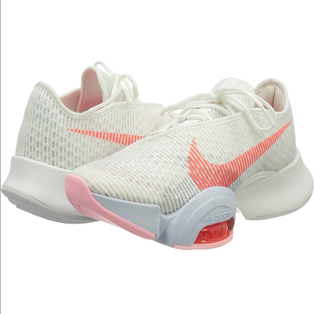 NIKE 
Nike Air Zoom Superrep